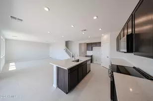 18266 W Sand Hls Dr, Surprise, AZ 85387 - Photo 12