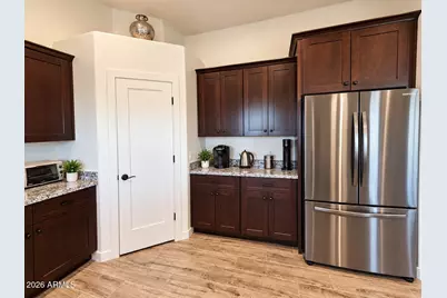 20324 W Melanie Drive, Wittmann, AZ 85361 - Photo 10