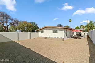 3901 N 19th St, Phoenix, AZ 85016 - Photo 16