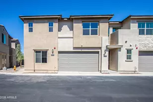 4556 S Riata St, Gilbert, AZ 85297 - Photo 1