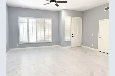 4523 E Swilling Road, Phoenix, AZ 85050 - Photo 2