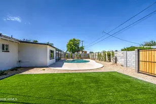 218 E Cairo Dr, Tempe, AZ 85282 - Photo 40