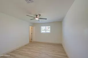 218 E Cairo Dr, Tempe, AZ 85282 - Photo 20