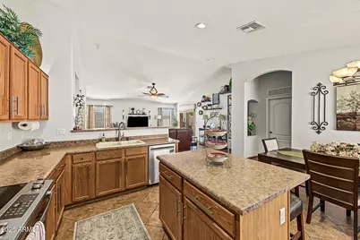 12530 W Coldwater Springs Boulevard, Avondale, AZ 85323 - Photo 10