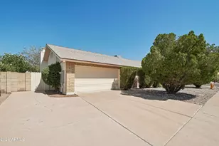 1342 W Mendoza Ave, Mesa, AZ 85202 - Photo 2