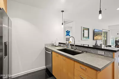 1111 W University Drive #2008, Tempe, AZ 85281 - Photo 8