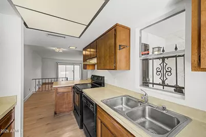 5207 S Hazelton Lane, Tempe, AZ 85283 - Photo 12
