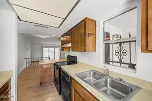 5207 S Hazelton Ln, Tempe, AZ 85283 - Photo 12