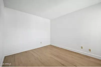 5207 S Hazelton Lane, Tempe, AZ 85283 - Photo 20