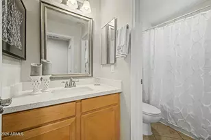 1807 E Dunbar Dr, Phoenix, AZ 85042 - Photo 22