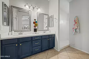 1807 E Dunbar Dr, Phoenix, AZ 85042 - Photo 18