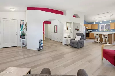 6819 W Caribbean Lane, Peoria, AZ 85381 - Photo 10