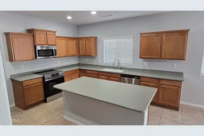 16027 N 19th Drive, Phoenix, AZ 85023 - Photo 2