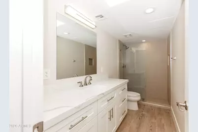 7401 N Scottsdale Road #Unit 46, Paradise Valley, AZ 85253 - Photo 32