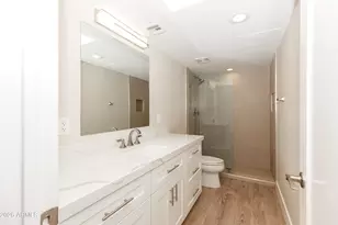 7401 N Scottsdale Rd, Paradise Valley, AZ 85253 - Photo 32
