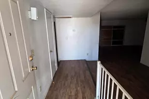 901 W Angela Dr, Phoenix, AZ 85023 - Photo 2