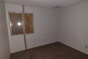 901 W Angela Dr, Phoenix, AZ 85023 - Photo 10