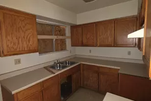 901 W Angela Dr, Phoenix, AZ 85023 - Photo 4