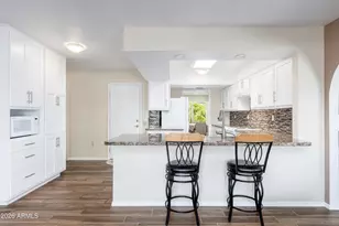 9811 W Redwood Dr, Sun City, AZ 85351 - Photo 10