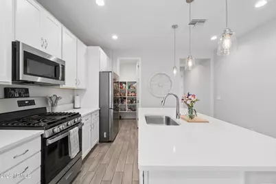 10806 W Tonto Street, Avondale, AZ 85323 - Photo 10