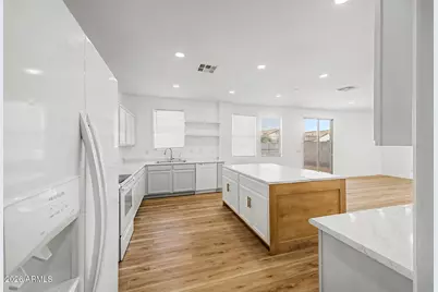45570 W Guilder Avenue, Maricopa, AZ 85139 - Photo 18