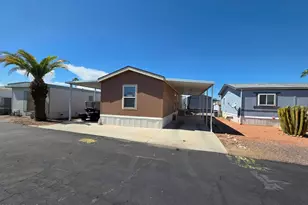 15606 S Gilbert Rd, Chandler, AZ 85225 - Photo 16