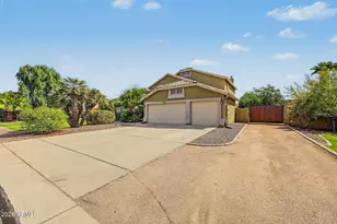 2465 E Drake St, Gilbert, AZ 85234 - Photo 6