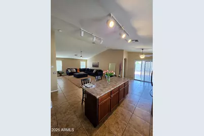 11766 W Acapulco Lane, El Mirage, AZ 85335 - Photo 10