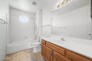 7581 W Kerry Ln, Glendale, AZ 85308 - Photo 38