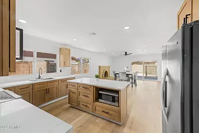5144 W Desert Cove Avenue, Glendale, AZ 85304 - Photo 10