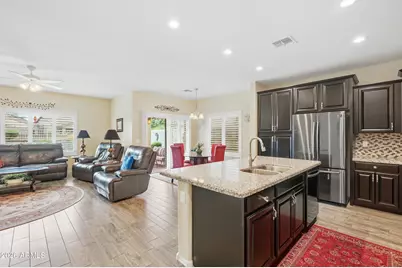 18047 W Statler Street, Surprise, AZ 85388 - Photo 8