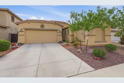 18047 W Statler Street, Surprise, AZ 85388 - Photo 2
