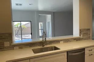 2557 W Brilliant Sky Dr, Phoenix, AZ 85085 - Photo 6