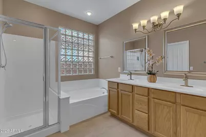 142 W Raven Drive, Chandler, AZ 85286 - Photo 22