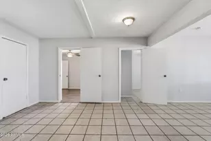2525 W Luke Ave, Phoenix, AZ 85017 - Photo 32