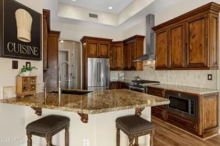 22822 N 52nd St, Phoenix, AZ 85054 - Photo 4