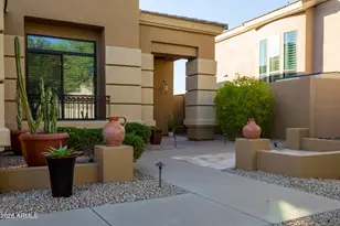 22822 N 52nd St, Phoenix, AZ 85054 - Photo 34