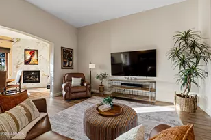 22822 N 52nd St, Phoenix, AZ 85054 - Photo 8
