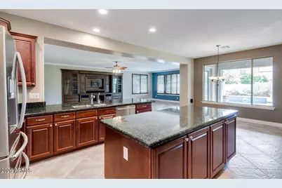 2725 E Grand Canyon Drive, Chandler, AZ 85249 - Photo 12