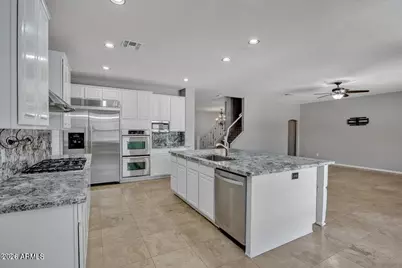 2717 E Teakwood Place, Chandler, AZ 85249 - Photo 6