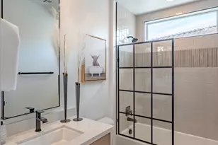 21921 N 59th Ter, Phoenix, AZ 85054 - Photo 46