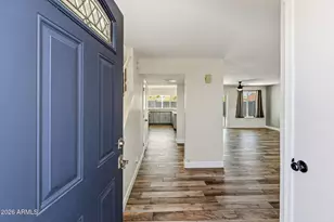 4330 E Vaughn Dr, Phoenix, AZ 85044 - Photo 8