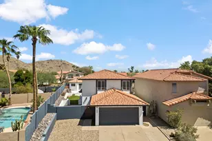 4330 E Vaughn Dr, Phoenix, AZ 85044 - Photo 6
