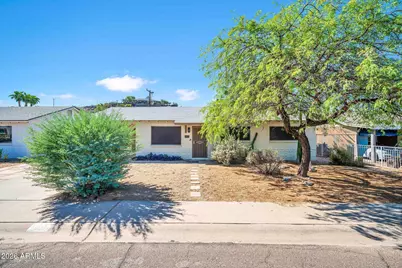 1037 E Diana Avenue, Phoenix, AZ 85020 - Photo 2