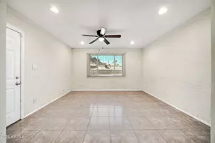 1037 E Diana Ave, Phoenix, AZ 85020 - Photo 4