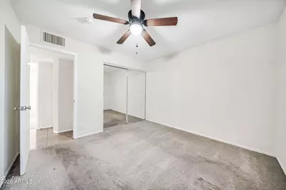 1037 E Diana Avenue, Phoenix, AZ 85020 - Photo 16