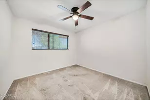 1037 E Diana Ave, Phoenix, AZ 85020 - Photo 14