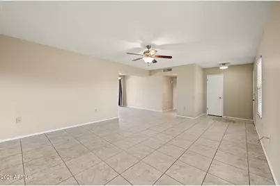 10921 W Loma Blanca Drive, Sun City, AZ 85351 - Photo 6