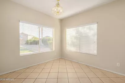 2237 S 63rd Lane, Phoenix, AZ 85043 - Photo 6