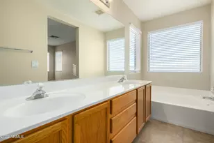 2237 S 63rd Ln, Phoenix, AZ 85043 - Photo 16